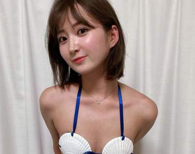 網友試穿心得《貝殼比基尼泳裝》雖然沒辦法依照身材量身訂製，不過這樣穿我覺得很OK惹