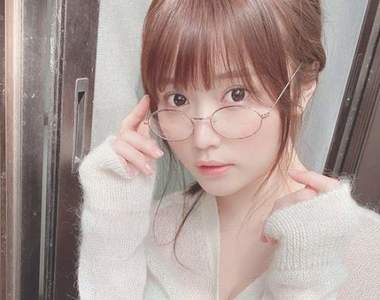 兇版有村架純《小日向ゆか》眼鏡之日戴起眼鏡的模樣迷倒網友