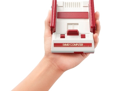 網友票選《第一次買的遊戲主機》現在的小朋友買的是Switch,想當年大叔可是買紅白機唷(好老)