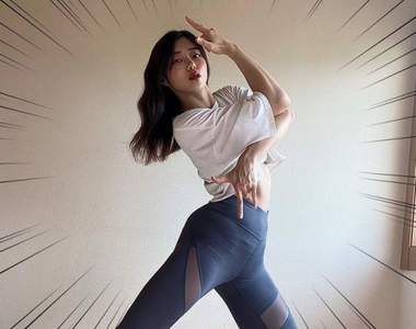 拿出全力的《正妹JOJO站姿》身材勻稱比例完美姿勢一擺果然魅力無限