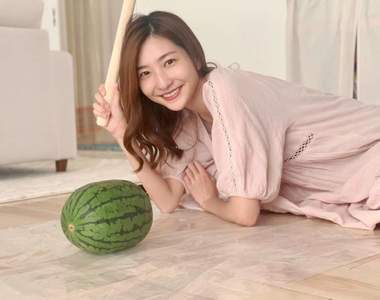 夏季應景活動《打西瓜》動漫常看到的場景但現實生活一次都沒看過XD