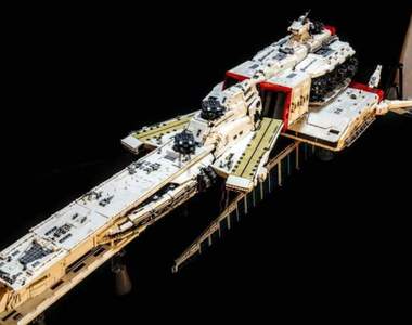 全樂高組裝《逆夏 拉.凱拉姆戰艦》全長170公分用了25000塊零件製作的驚人作品