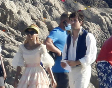 真人版《小美人魚》片場照 這麼拉風的公主我好震驚