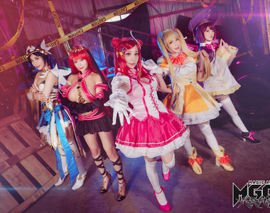 《魔法少女 Magicami》突破百萬玩家,日系遊戲平台《Johren》邀請五位知名超正Coser魅力變身你支持哪位呢? 粉絲們投起來~