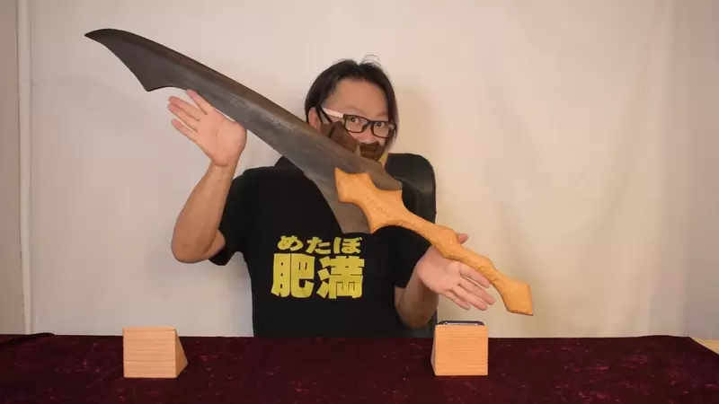 《奇幻武器風格披薩刀》我就這麼手起刀落、手起刀落,眼睛都沒有閉一下 《奇幻武器風格披薩刀》我就這麼手起刀落、手起刀落,眼睛都沒有閉一下