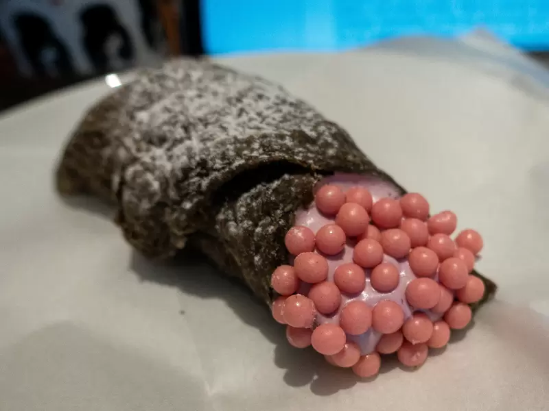日本星巴克新品《巧克力藍莓奶油派》超炫外型讓網友覺得這難道不是動畫電影「風之谷」的週邊嗎? 日本星巴克新品《巧克力藍莓奶油派》超炫外型讓網友覺得這難道不是動畫電影「風之谷」的週邊嗎?