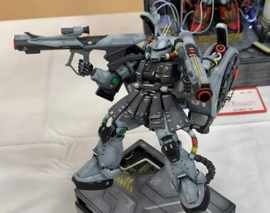 玩家魔改《超級任天堂風夏亞專用薩克》上上下下左右左右BA按下去就能使出大絕招?