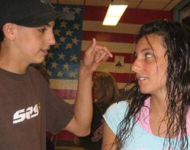 滑鼠指標網頁《pointerpointer》網友狂推真的每次都能對到你滑鼠點到的地方XD