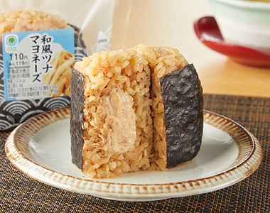 《炎上的鮪魚美乃滋飯糰》遭到名廚痛批反而成了最佳宣傳？沒吃過的日本網友都想吃吃看