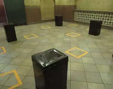 《迪士尼樂園的吸菸室很像獵人試驗會場》這可是只有合格的人才能待的地方啊XD