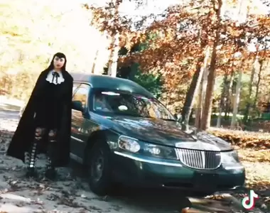 6000美元SUV?《二手靈車》究竟有多好?23歲正妹盤點優勢,就算載過3000+大體也要買!