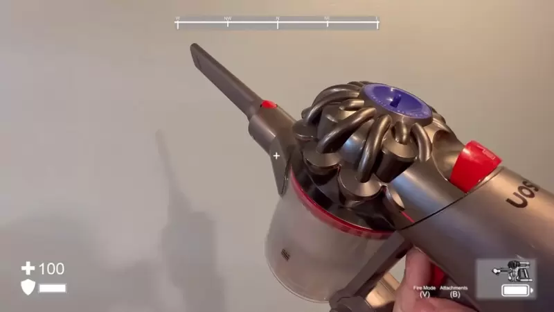Dyson V7也能拿來玩《仿FPS換彈匣影片》在 Kommander Karl 的手裡,沒有什麼電器用品是不能換彈的 Dyson V7也能拿來玩《仿FPS換彈匣影片》在 Kommander Karl 的手裡,沒有什麼電器用品是不能換彈的