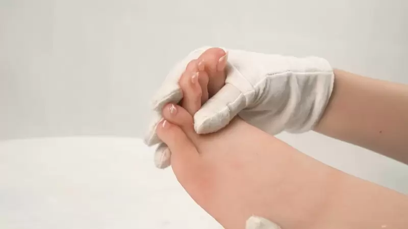 大人的新玩具《Cyomi 腳部模型》指甲略長,但造型完美值得你好好欣賞 大人的新玩具《Cyomi 腳部模型》指甲略長,但造型完美值得你好好欣賞