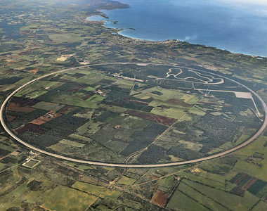 太空中可見的人造跑道《Nardo Ring》,竟是保時捷首款純電動Taycan車款的孕育之地!
