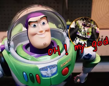 老玩具翻修《修復損壞的巴斯光年》達人出手拯救讓模型變得跟新的一樣