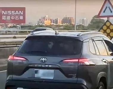 帶著《路標》回家去!還有多少種路標你沒看過?最後一種、你猜到是甚麼意思嗎?