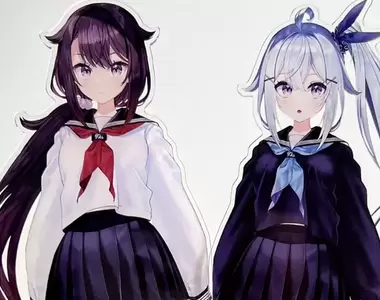 《露內褲壓克力人形立牌》取代公仔可以偷窺內褲的優勢?被日本網友們譽為天才的發明