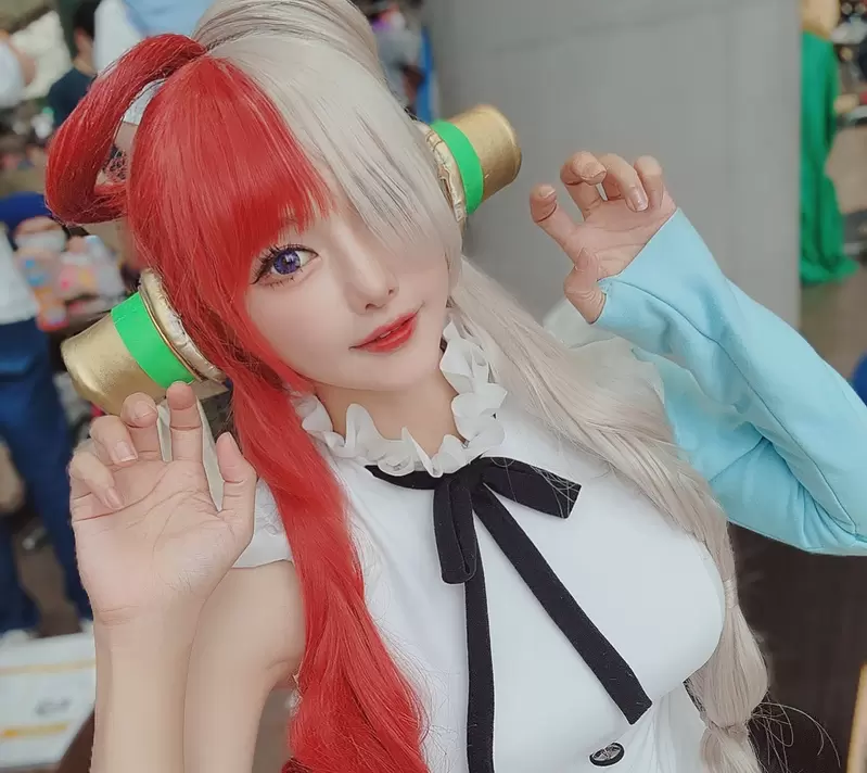 《C100正妹COS大集合》今年會場的美女陣容還真不是蓋的~(拇指) 《C100正妹COS大集合》今年會場的美女陣容還真不是蓋的~(拇指)