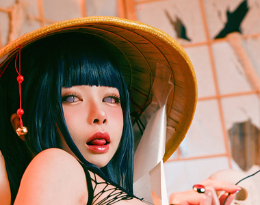 【西斯活動】禰豆子下半身失蹤〝大尺度Cosplay〞《Hachi ∞小芭》全裸COS你還認得出是誰嗎?!