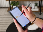 更像Note的體驗?全新《Galaxy S22 Ultra》明顯比其他新款三星Galaxy手機高出一籌! 更像Note的體驗?全新《Galaxy S22 Ultra》明顯比其他新款三星Galaxy手機高出一籌!