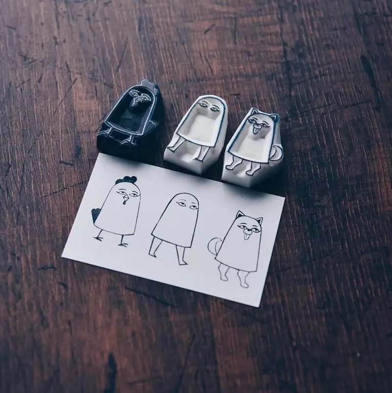 超趣味《手刻橡皮印章創作》簡直就像畫畫般精緻的畫面,真的是印章蓋出來的嗎? 超趣味《手刻橡皮印章創作》簡直就像畫畫般精緻的畫面,真的是印章蓋出來的嗎?