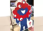 大阪萬博吉祥物《脈脈ミャクミャク》網友意見不一並且各種惡搞創作相繼出爐 大阪萬博吉祥物《脈脈ミャクミャク》網友意見不一並且各種惡搞創作相繼出爐