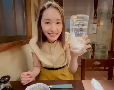 Youtuber風《新垣結衣代言Asahi生啤廣告》能跟女神一起在居酒屋吃東西是什麼感覺...幸福的感覺吧!?