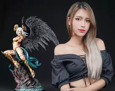 泰國美女模型上色《Titinun Naksud》技術超好顏值又高這太犯規惹❤