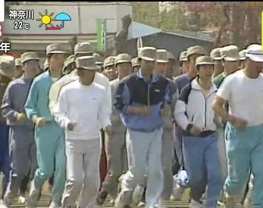 《日本新鮮人抱怨公司太寬鬆》太血汗不行太輕鬆也不行?看看30年前的菜鳥研習有多硬