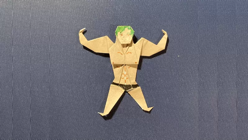 【有片】造成話題的《肌肉摺紙》摺到一半還以為是在摺紙鶴,但結果可以變成肌肉男~太帥惹 【有片】造成話題的《肌肉摺紙》摺到一半還以為是在摺紙鶴,但結果可以變成肌肉男~太帥惹