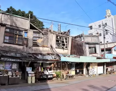 《日本宮崎廢墟商店街》看起來超破爛卻還在正常營業 成了廢墟探險家們的話題景點