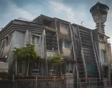 《宛如軍事要塞的耳鼻喉科》你有勇氣踏進這間醫院看診嗎?說是邪惡組織的基地還差不多