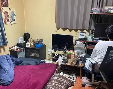 《享受人生的小孩房大叔》42歲做日結工作也能很快活 沒有給人添麻煩有什麼問題?