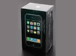 全新未拆《初代iphone拍賣價近200萬台幣》發現家裡有舊手機千萬不要一時衝動啊