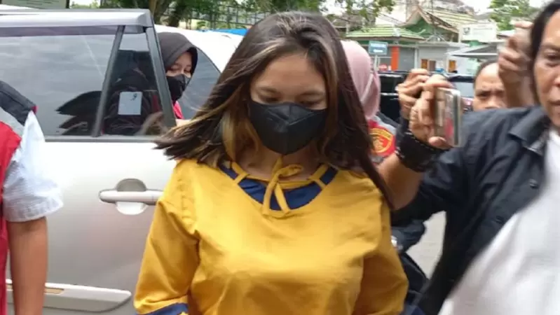 《最恐怖遊戲店老闆娘》自稱被八名未成年男孩性侵,意想不到警方調查後竟出現反轉!? 《最恐怖遊戲店老闆娘》自稱被八名未成年男孩性侵,意想不到警方調查後竟出現反轉!?