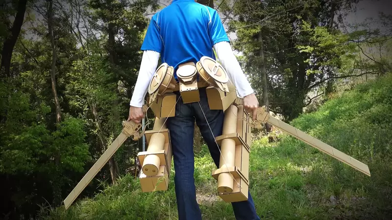 達人手做《立體機動裝置》用硬紙板製作出「進擊的巨人」中最經典裝備 達人手做《立體機動裝置》用硬紙板製作出「進擊的巨人」中最經典裝備