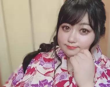 體重超過100kg的《胖胖界橋本環奈》街上被陌生男子身材羞辱,不符合主流美感錯了嗎?