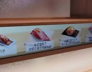 《日本最新虛擬迴轉壽司》真的壽司不迴轉了 網友對於迴轉的意義看法兩極