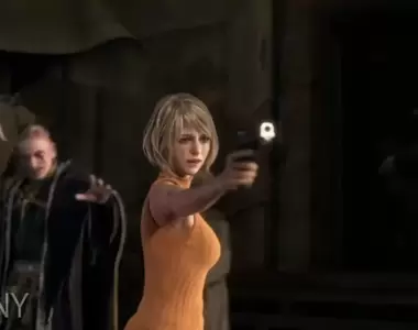 網友發現《艾殊莉開槍卡彈細節》里昂真的差一點就要byebye惹