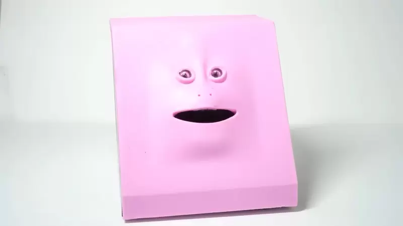 《改造怪臉存錢筒》增強威力不但臉動得更快也變得更加噁心惹 《改造怪臉存錢筒》增強威力不但臉動得更快也變得更加噁心惹