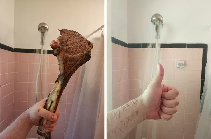 社群風潮《廁所進食中》嘗試各種食物做評比,堪稱浴室裡的美食公道伯 社群風潮《廁所進食中》嘗試各種食物做評比,堪稱浴室裡的美食公道伯