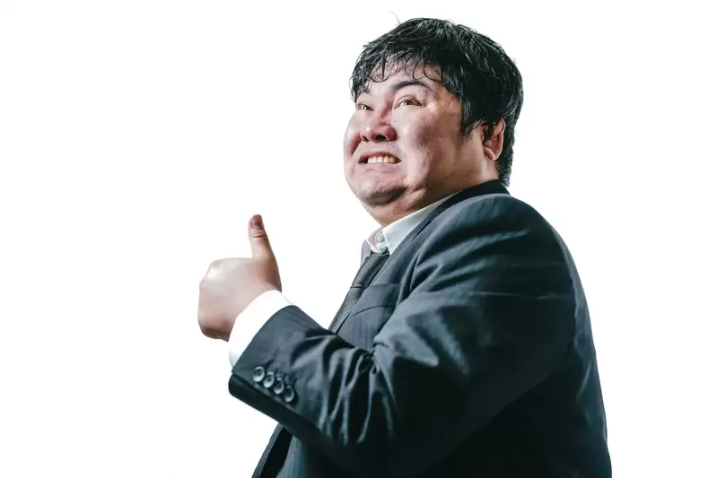 日本上班族關於《週休三日制》的看法,九成以上的社畜舉雙手讚成,但如果會扣到薪水的話... 日本上班族關於《週休三日制》的看法,九成以上的社畜舉雙手讚成,但如果會扣到薪水的話...