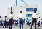 《傳統日本公司的習慣》午休時間員工一起打排球？這種職場文化為什麼消失了？
