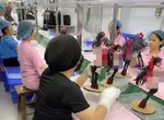 《日本網友感謝中國大媽》一窺模型公仔生產線 每一尊都要通過大媽們的嚴格檢查 《日本網友感謝中國大媽》一窺模型公仔生產線 每一尊都要通過大媽們的嚴格檢查