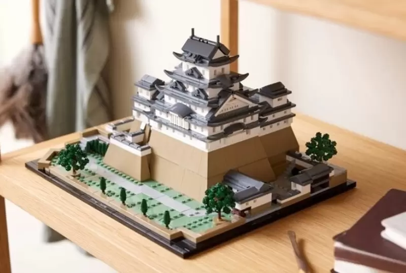 樂高還原度百分百《姬路城》來了,禪宗花園盒組也在路上! 樂高還原度百分百《姬路城》來了,禪宗花園盒組也在路上!