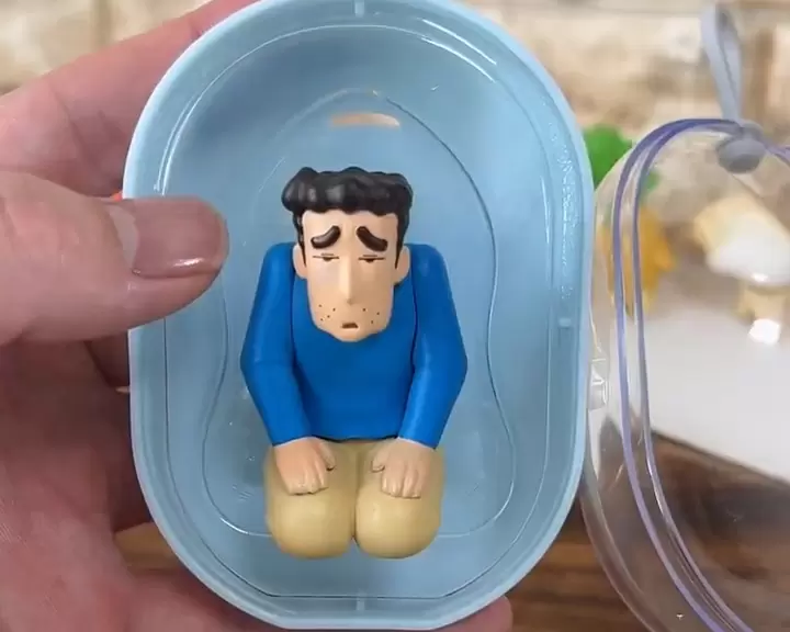 大創又有好東西《美妝蛋殼改造曬娃包》可以拿來展示扭蛋或小娃娃的省錢神物 大創又有好東西《美妝蛋殼改造曬娃包》可以拿來展示扭蛋或小娃娃的省錢神物