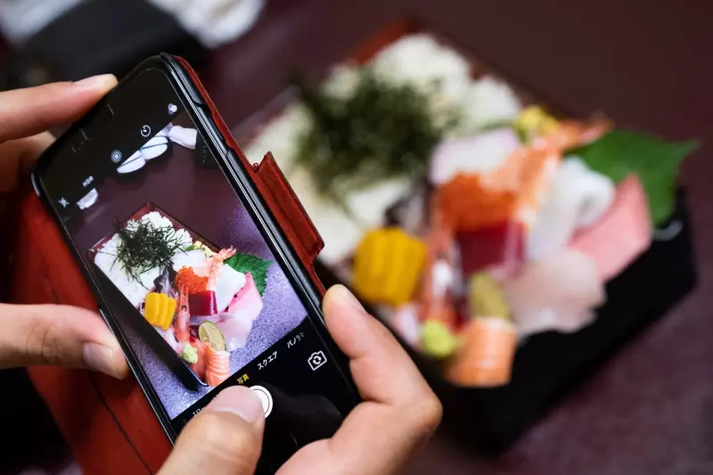 《愛特寫拍食物照片的人》一看就知道這個人已經結婚了?這套理論究竟準不準? 《愛特寫拍食物照片的人》一看就知道這個人已經結婚了?這套理論究竟準不準?