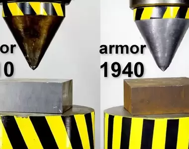 《用500噸油壓機挑戰坦克裝甲》1940年製跟2010年製比比看誰比較硬？