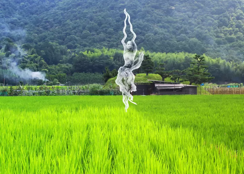 《日本都市傳說「扭來扭去」》為什麼最近都沒人目擊了?外來生物也會導致妖怪絕種嗎? 《日本都市傳說「扭來扭去」》為什麼最近都沒人目擊了?外來生物也會導致妖怪絕種嗎?