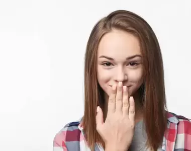 《憋笑大挑戰》那些讓youtuber都忍不住的笑點，今天換成大家來挑戰